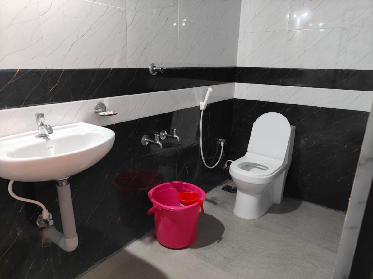 Guest Nest Hotel Manipal Exterior photo